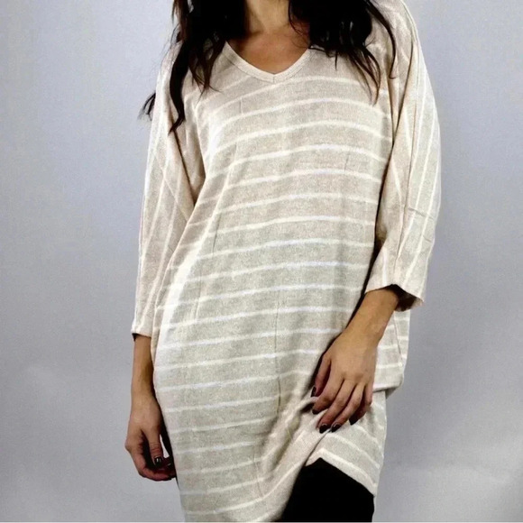 NWOT Blushing Dolman White Stripe Sweater Dress - Picture 1 of 5